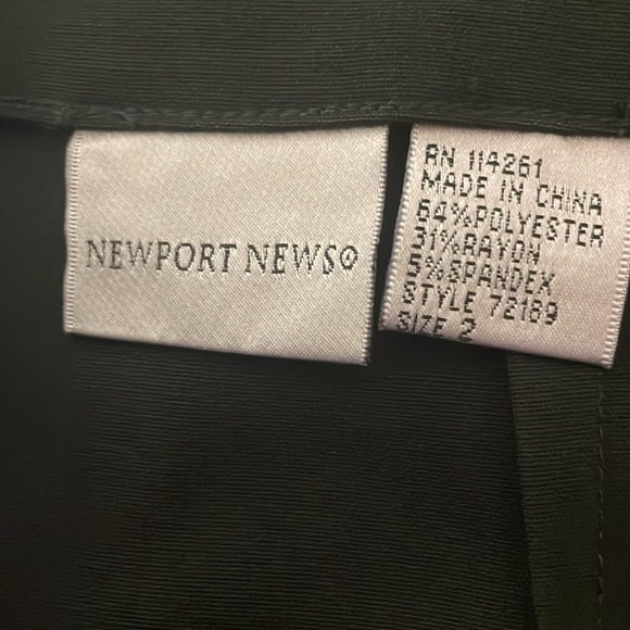 Newport News Black Pencil Skirt - Size 2 - Picture 5 of 5